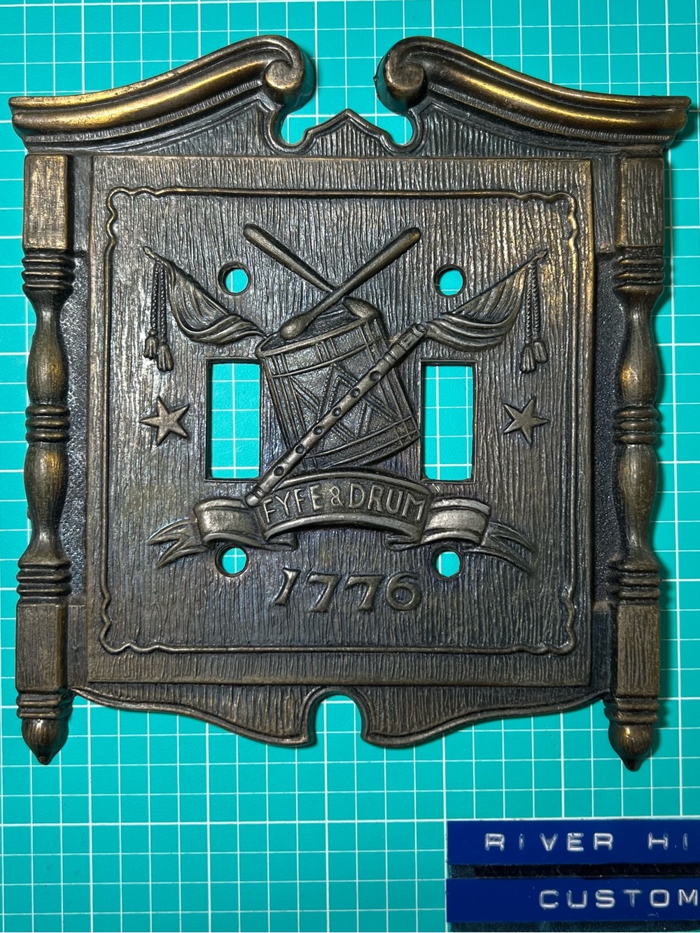 Vtg 1968 American Tack & Hardware Brass Double Switch Plate FYFE & DRUM 1776